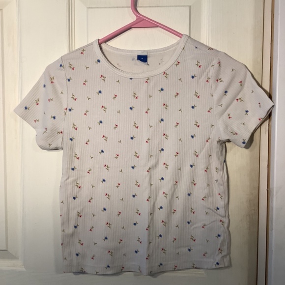 Women’s Old Navy Crop Top White with Flowers Size S - Picture 2 of 16